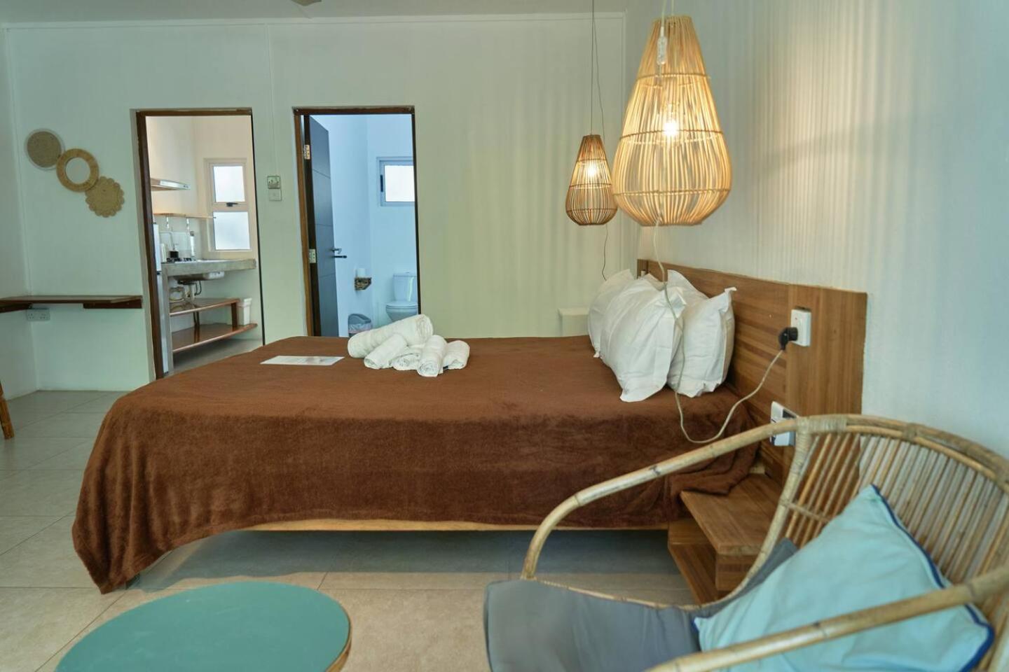 Loukaz -Entire Rental Units W Panoramic Rooftop Coteau Raffin Dış mekan fotoğraf