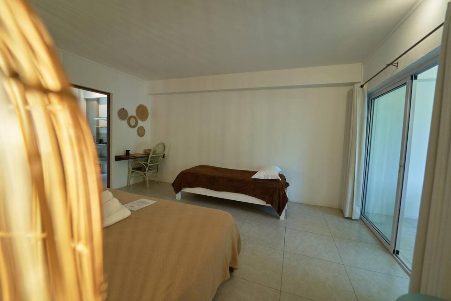 Loukaz -Entire Rental Units W Panoramic Rooftop Coteau Raffin Dış mekan fotoğraf