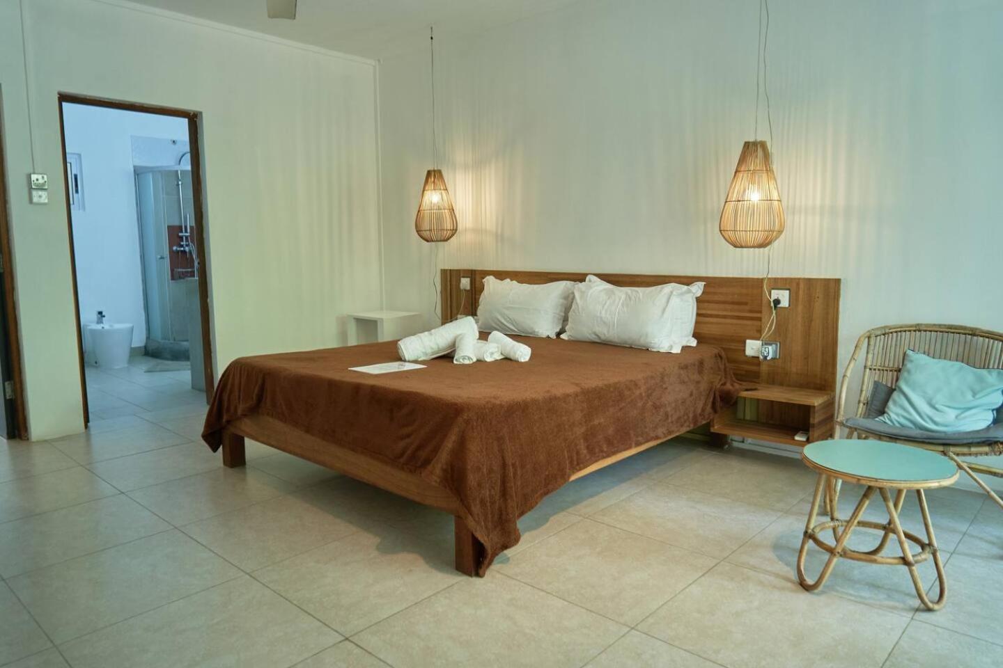Loukaz -Entire Rental Units W Panoramic Rooftop Coteau Raffin Dış mekan fotoğraf